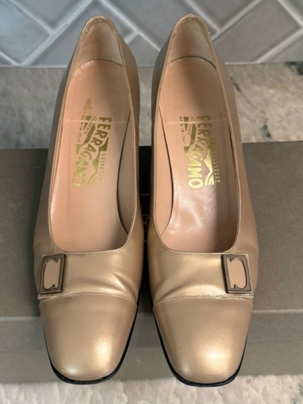 Salvatore Ferragamo Soft Gold Pumps Size 8AA